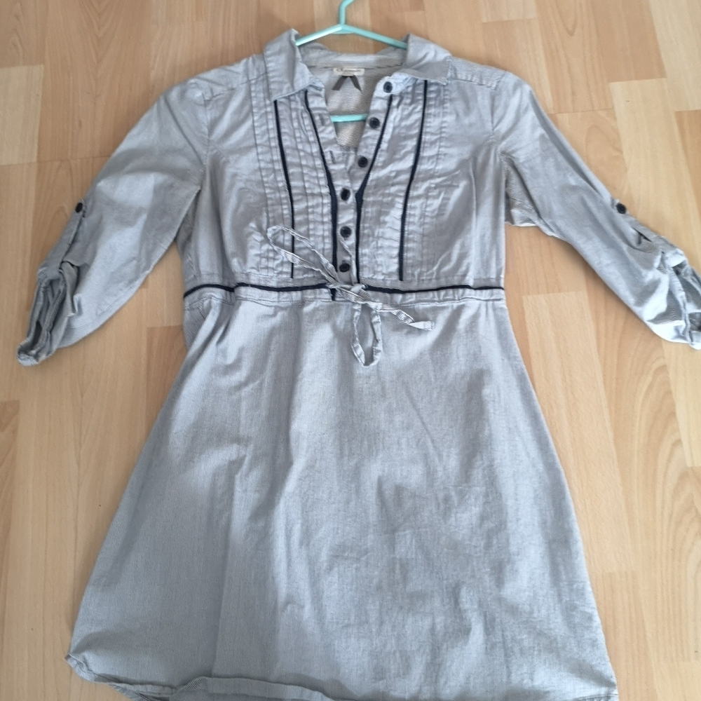 Ladies dress shirt